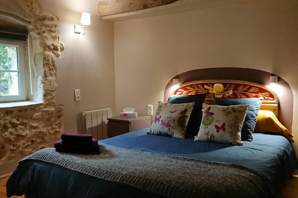 Photo of Bedroom in Brossac