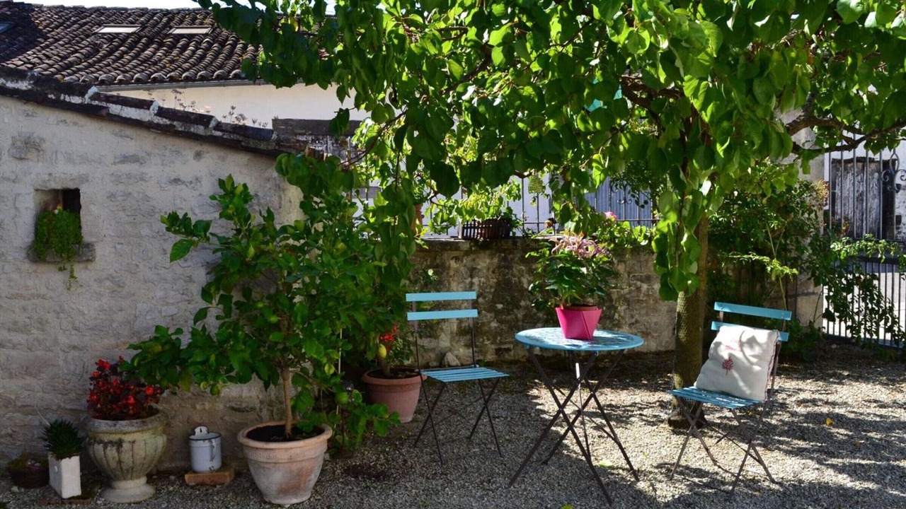 Photo of Patio Balcony in Breville