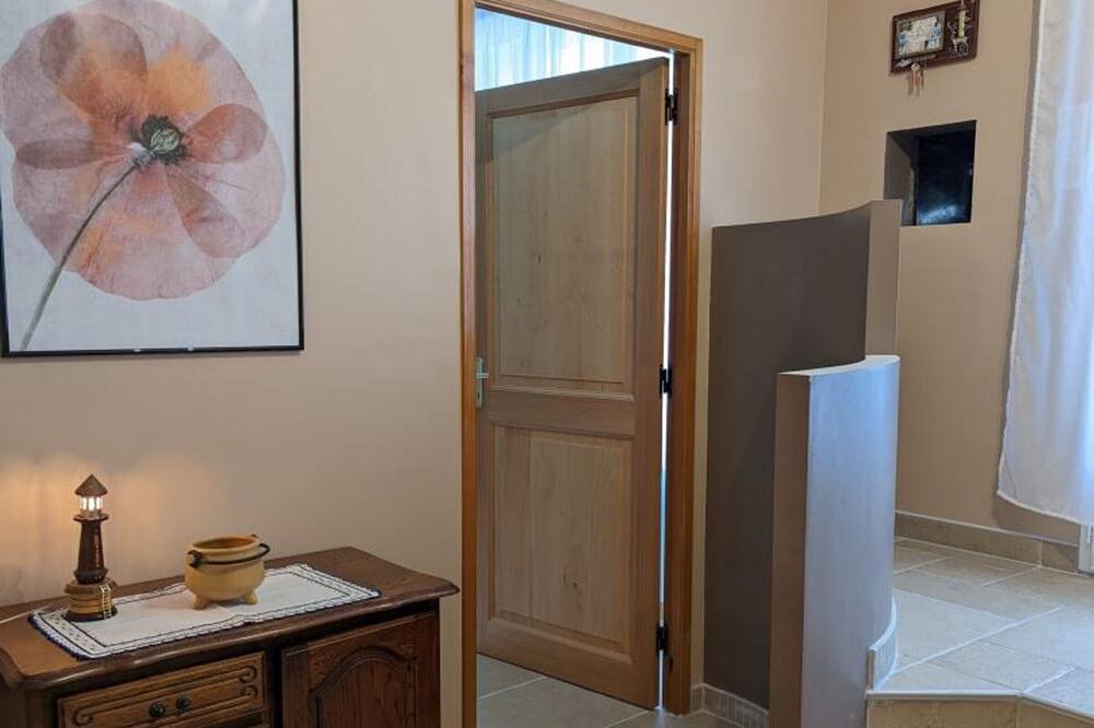 Photo of Bedroom in Montmoreau-Saint-Cybard