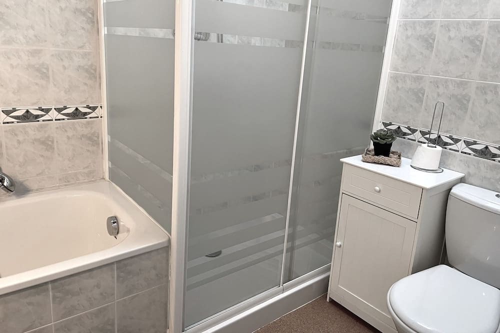 Photo of Bathroom in Blanzay
