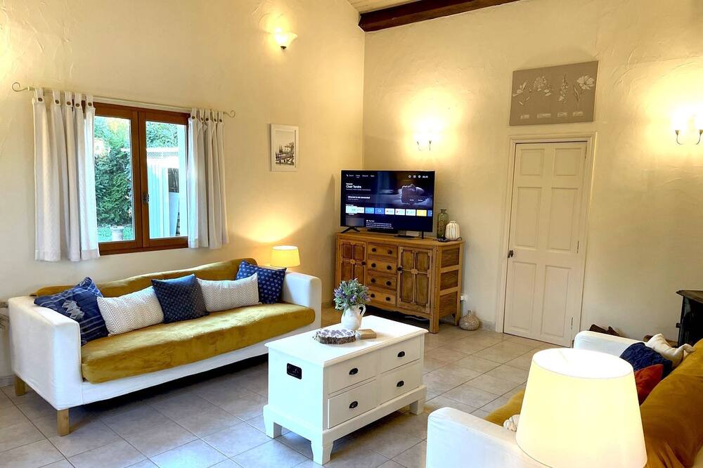 Photo of Livingroom in Blanzay