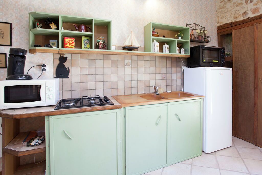 Photo of Kitchen in Saint-Leon-sur-Vezere