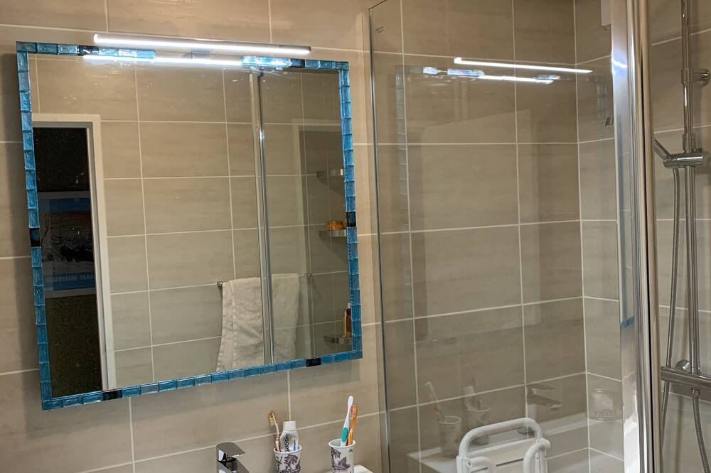 Photo of Bathroom in Angouleme