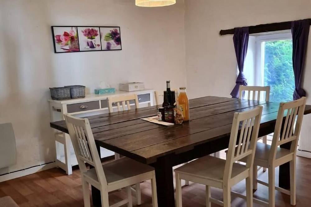 Photo of Livingroom in Saint-Pierre-de-Frugie
