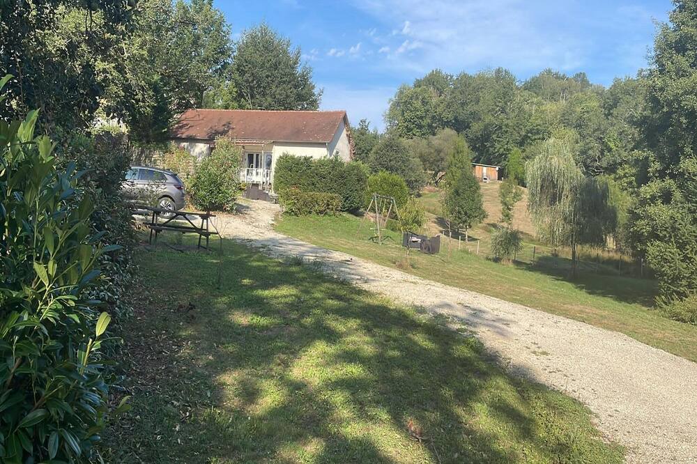 Photo of Outdoor in Saint-Pierre-de-Frugie