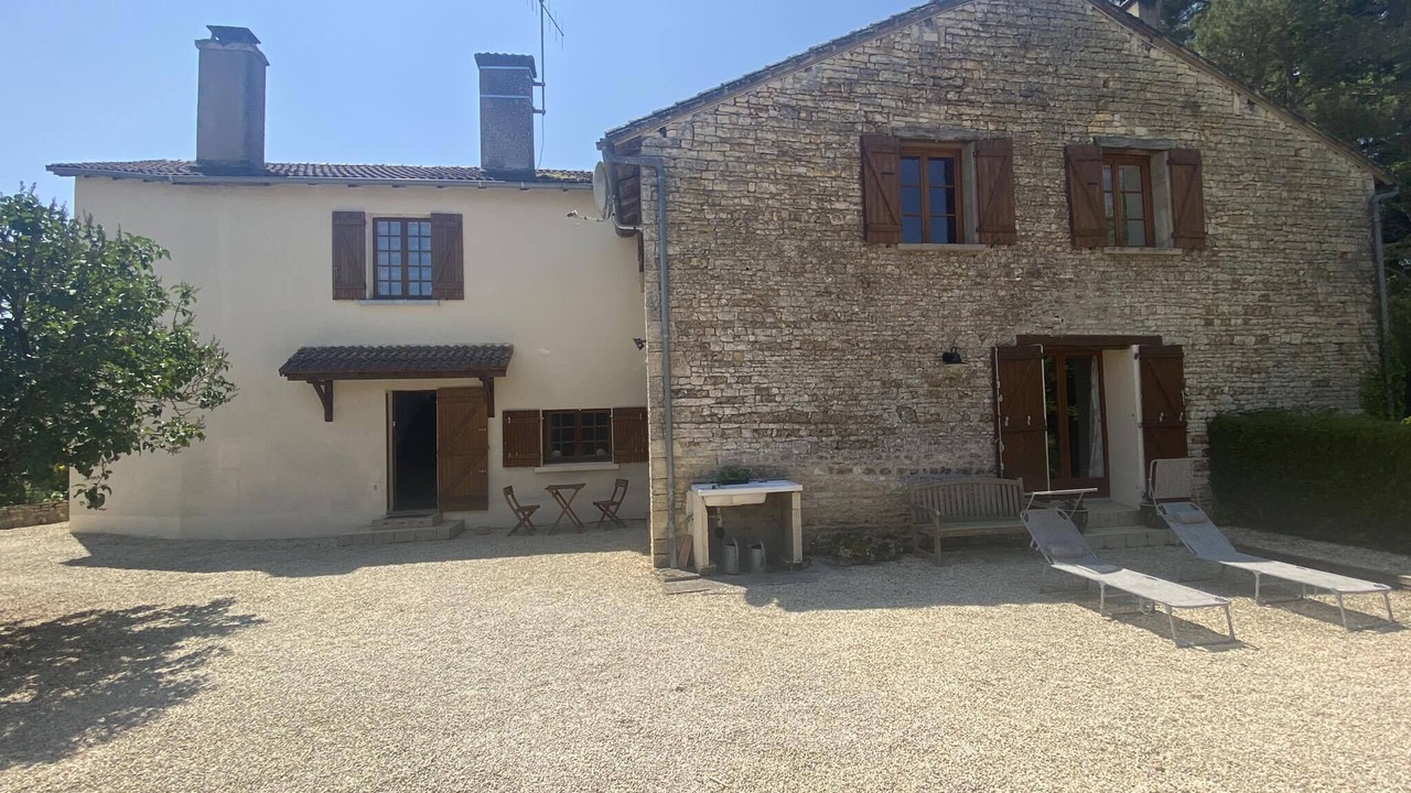 Photo of Outdoor in Brux
