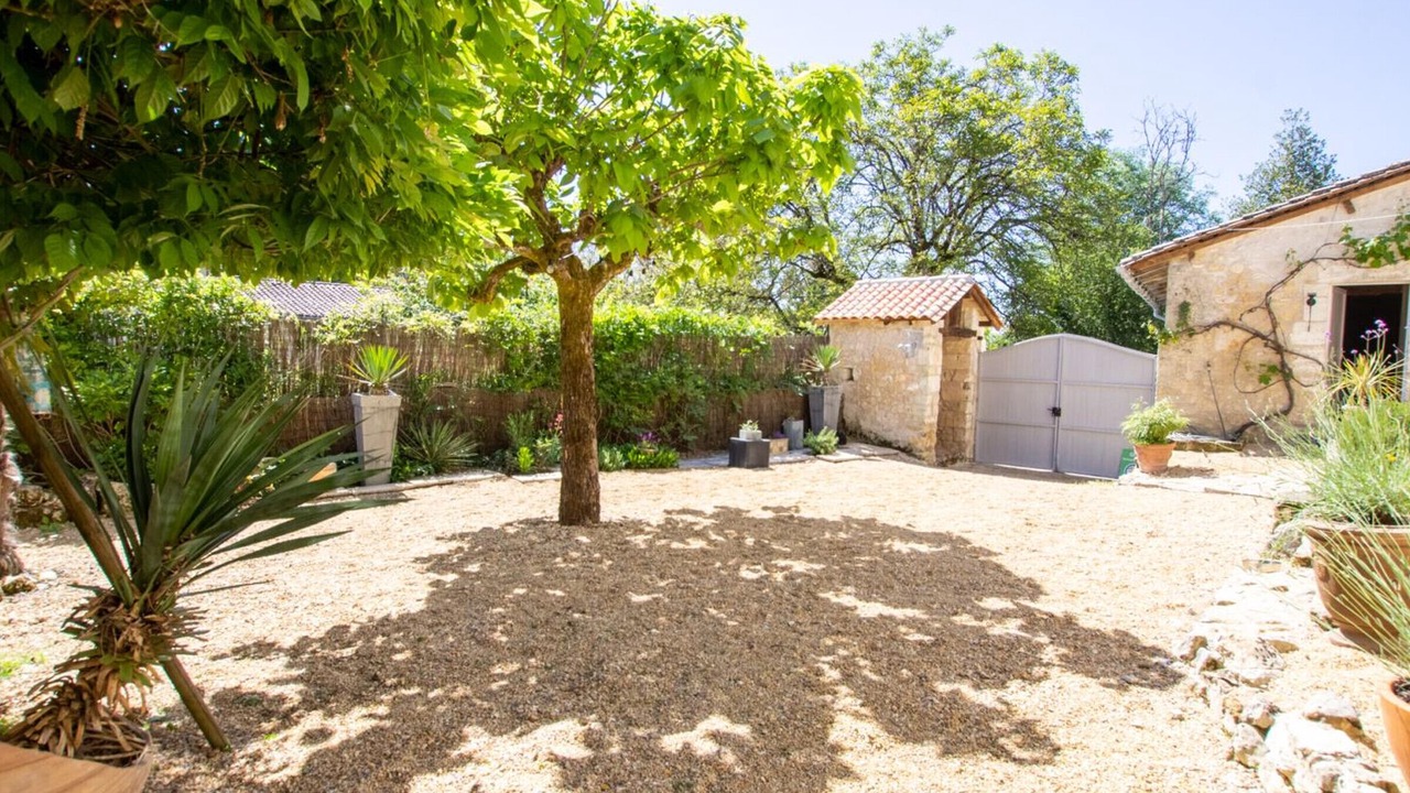Photo of Outdoor in Champagnac-de-Belair