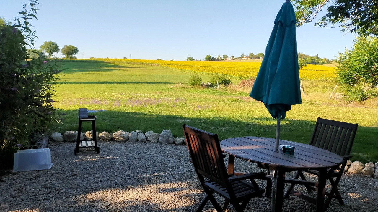 Photo of Outdoor in Bellon