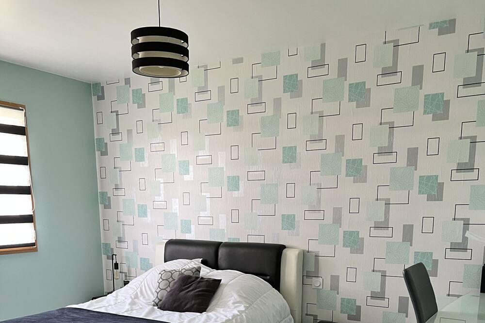 Photo of Bedroom in Biganos