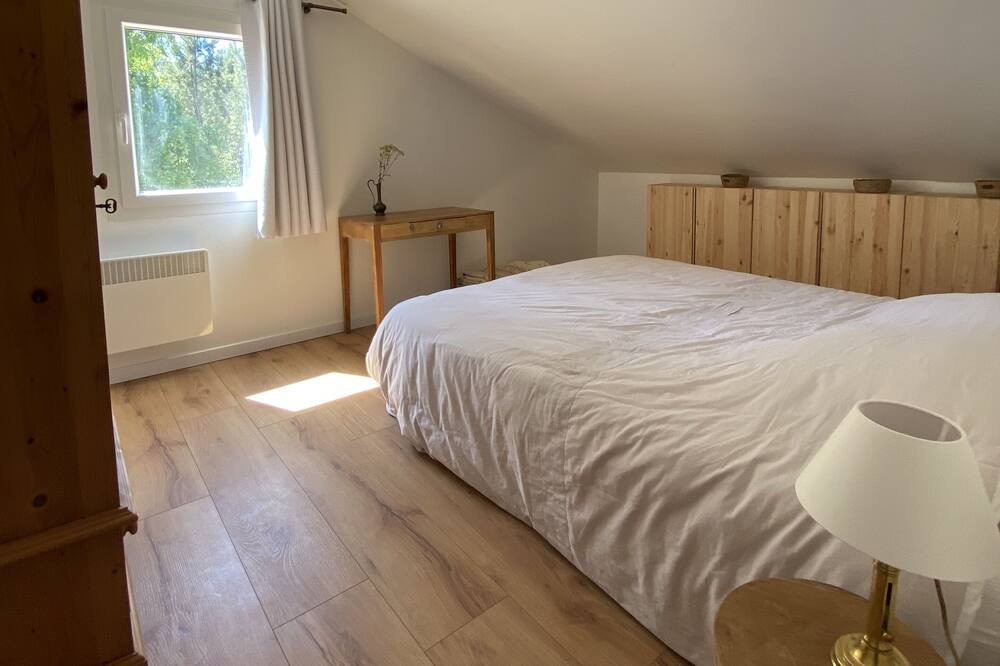 Photo of Bedroom in Lencouacq