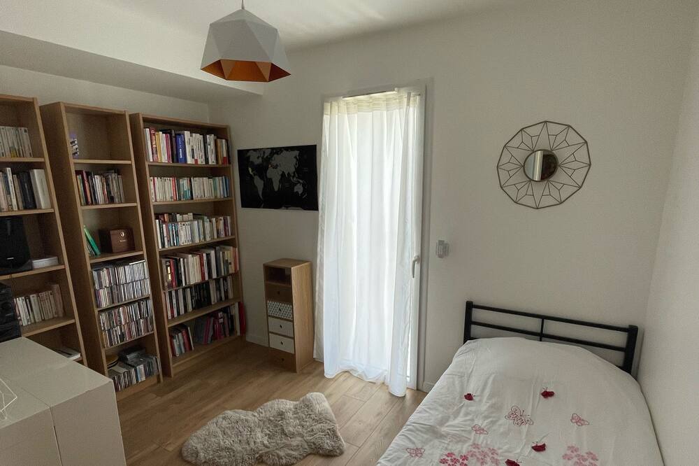 Photo of Bedroom in Tosse