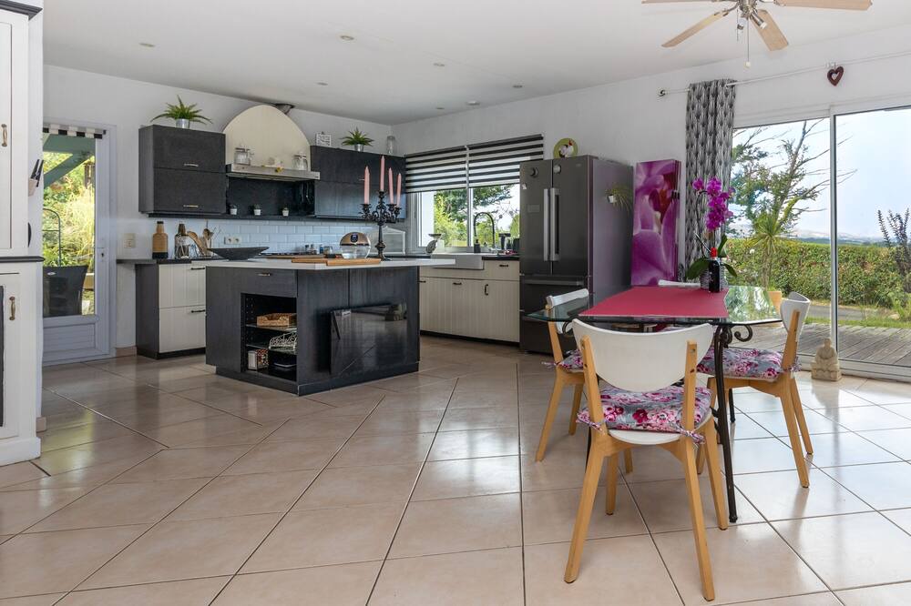 Photo of Kitchen in Bardos