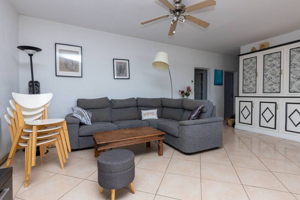 Photo of Livingroom in Bardos