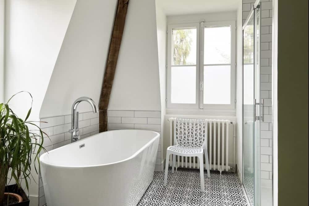 Photo of Bathroom in Dufau-Tourasse