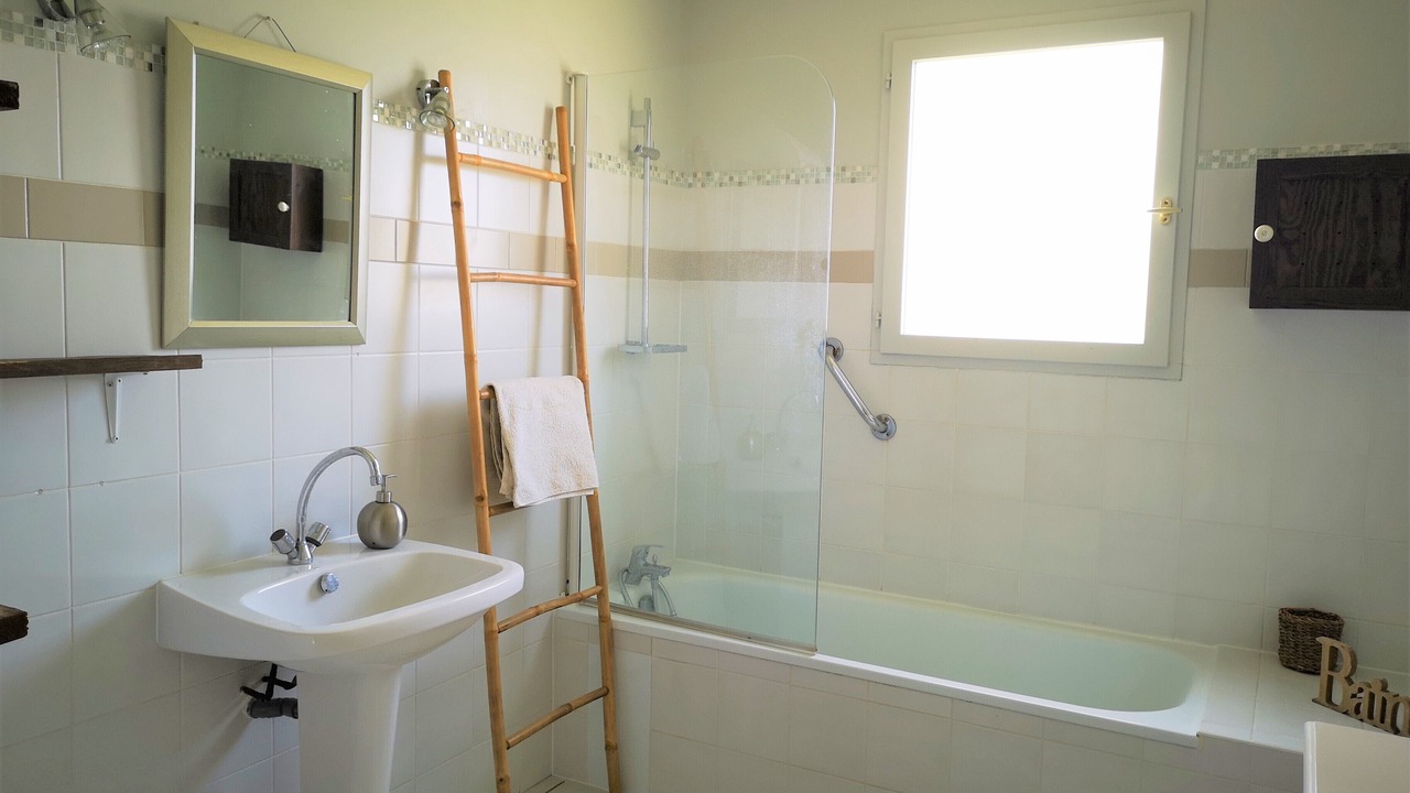Photo of Bathroom in Vergeroux