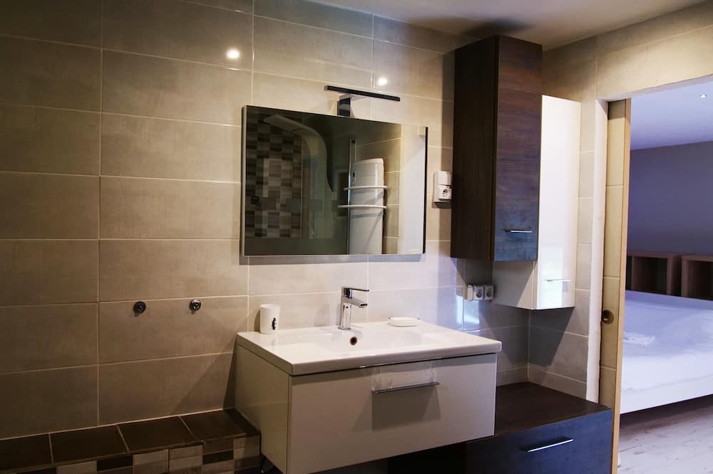 Photo of Bathroom in Valdivienne