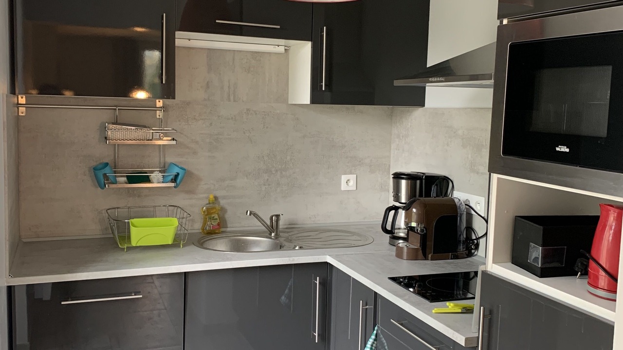 Photo of Kitchen in Petit-Palais-et-Cornemps