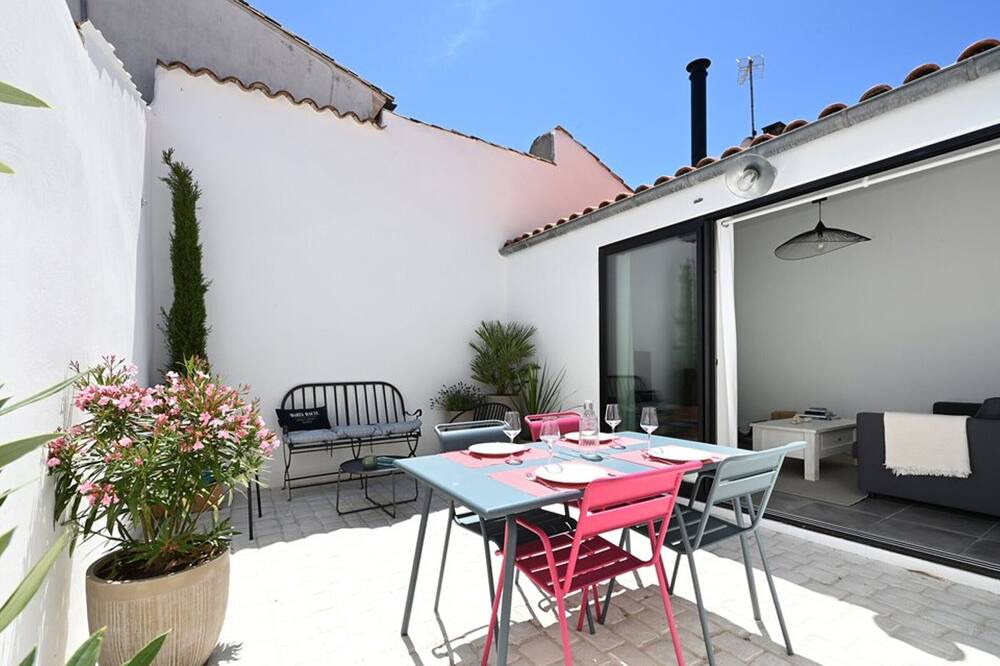 Photo of Outdoor in Les Portes-en-Re