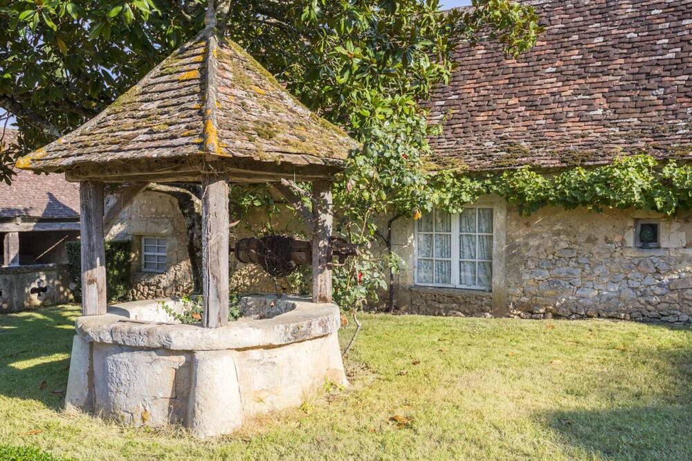 Photo of Outdoor in Liorac-sur-Louyre