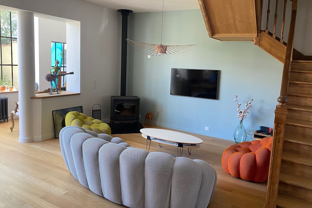 Photo of Livingroom in Victor Hugo - Saint-Augustin
