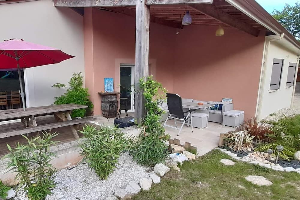 Photo of Patio Balcony in La Chapelle-Gonaguet
