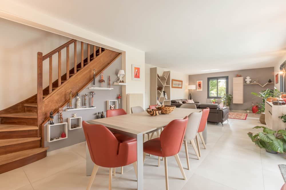 Photo of Livingroom in Le Bouscat