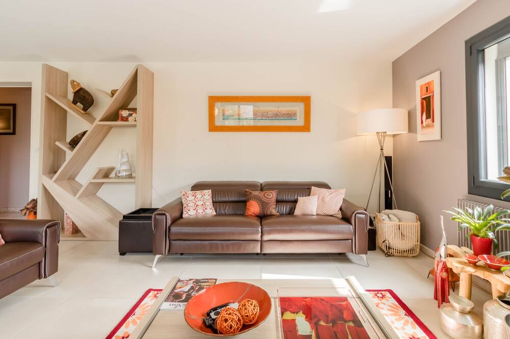 Photo of Livingroom in Le Bouscat