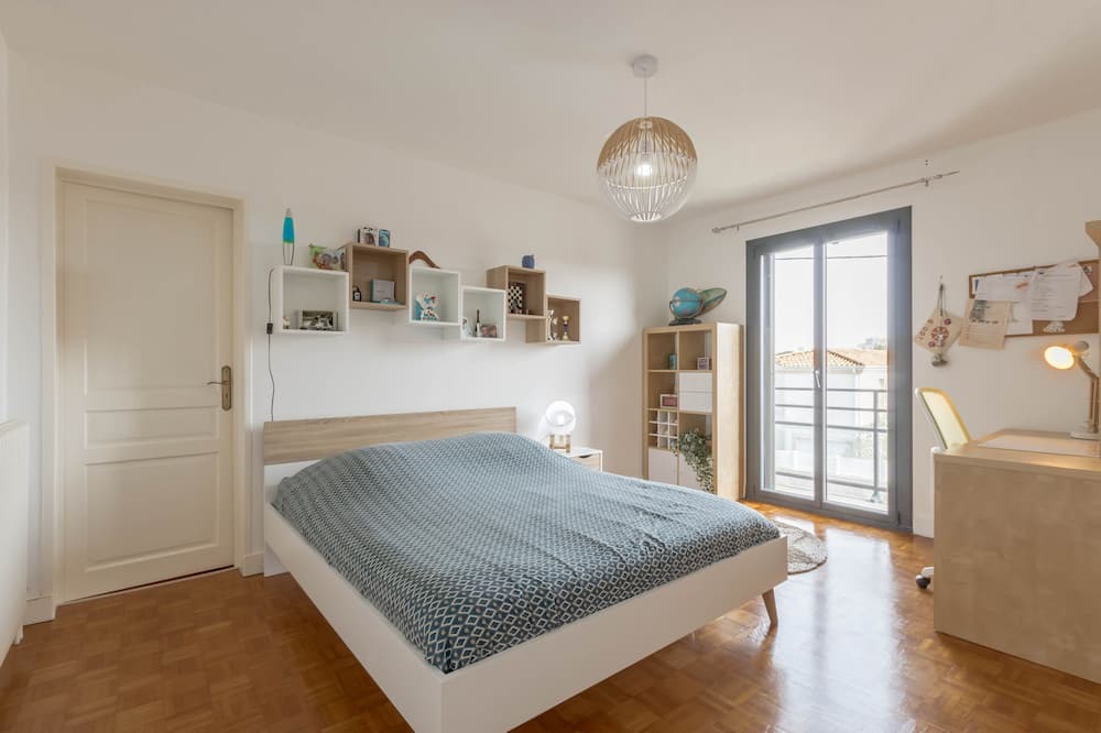 Photo of Bedroom in Le Bouscat