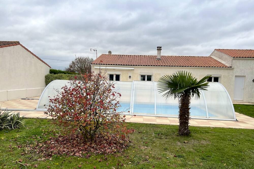 Photo of Outdoor in Saint Froult