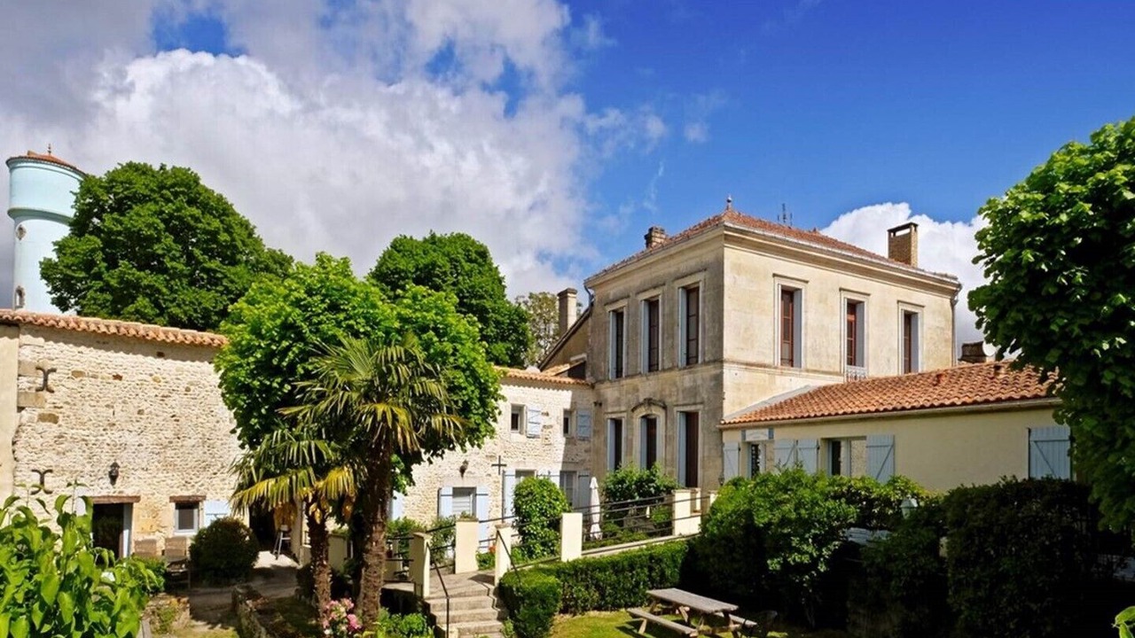 Photo of Buildings in Soubran