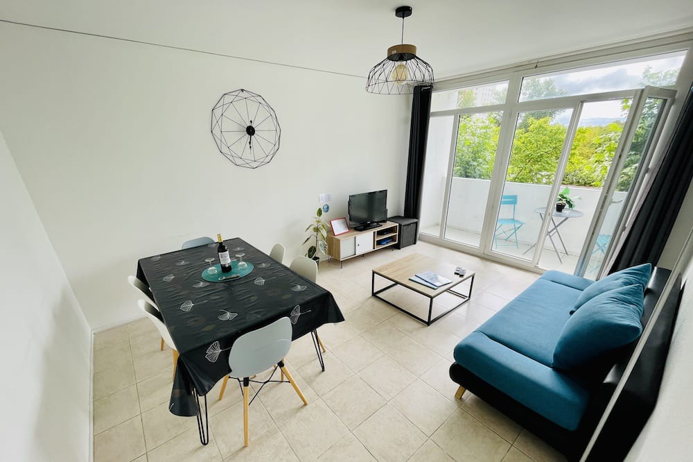 Photo of Livingroom in Cenon