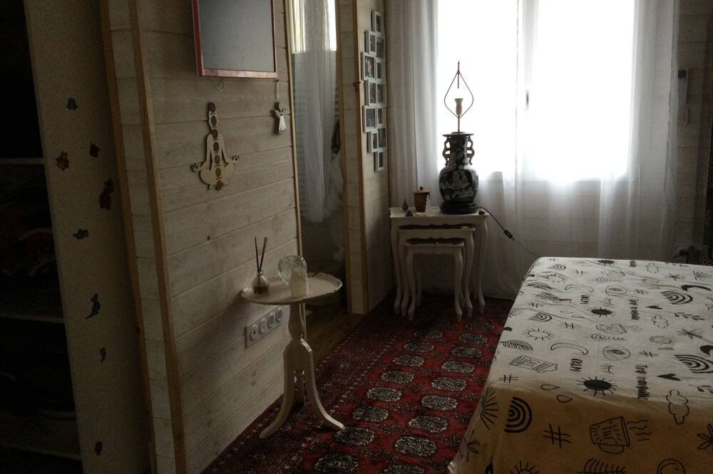 Photo of Bedroom in Aureilhan