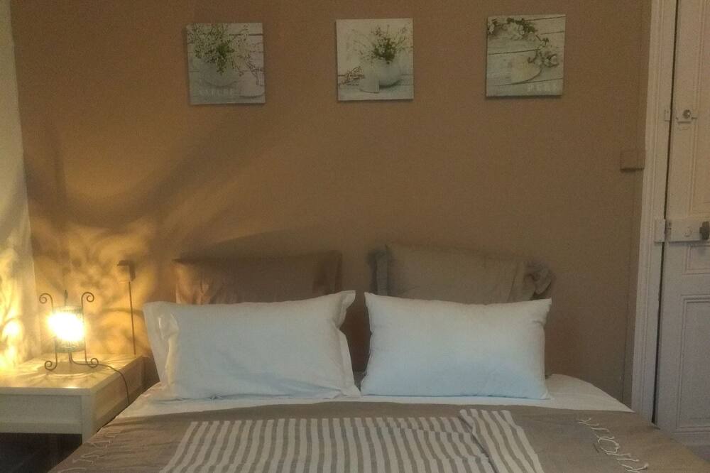 Photo of Bedroom in Hautefort