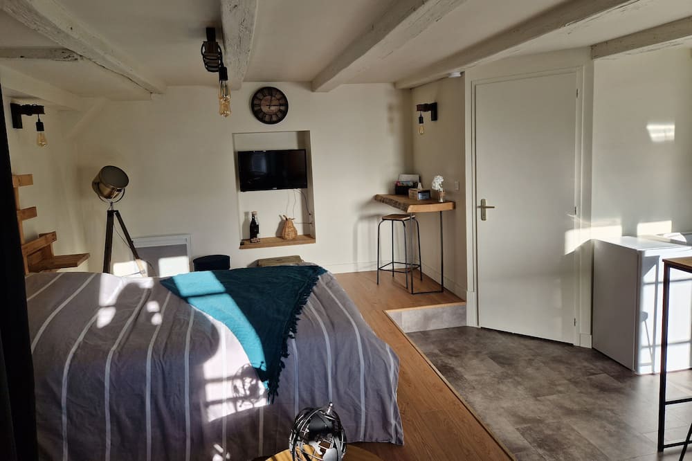 Photo of Bedroom in Chauvigny
