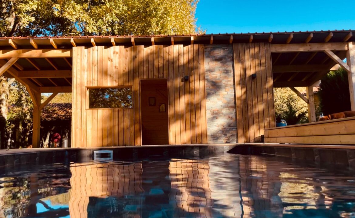 Photo of Outdoor in Boos