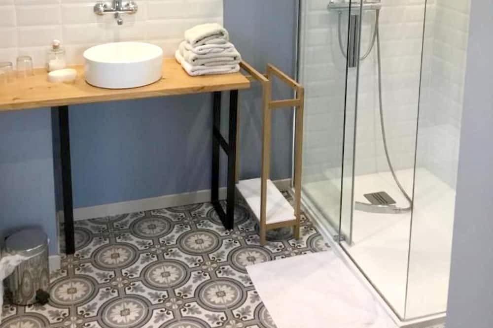 Photo of Bathroom in La Croix-Blanche