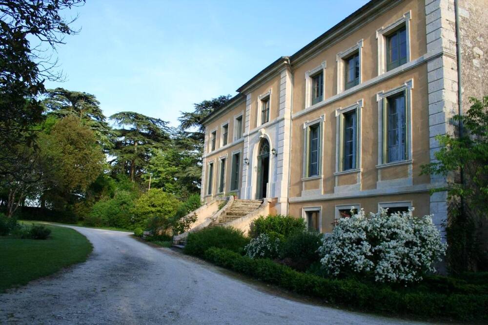 Photo of Others in La Croix-Blanche