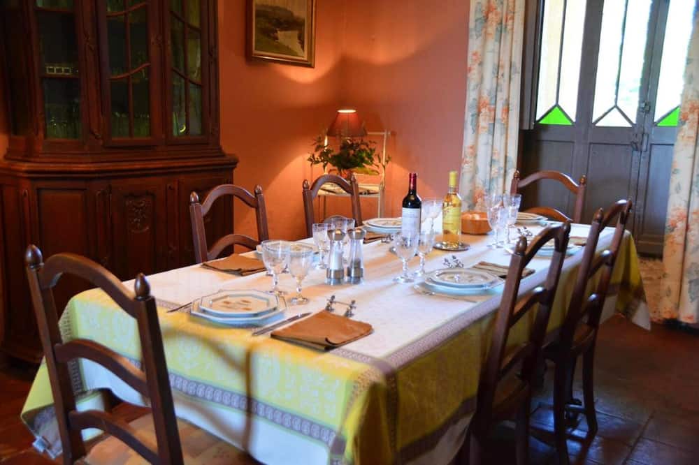 Photo of Livingroom in La Croix-Blanche