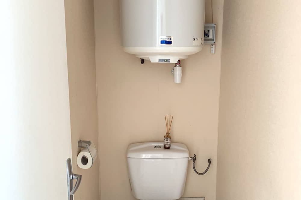Photo of Bathroom in Pons