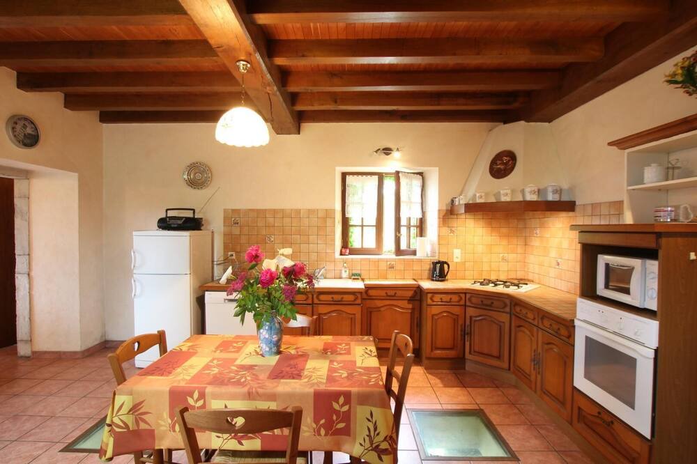 Photo of Kitchen in Lay-Lamidou