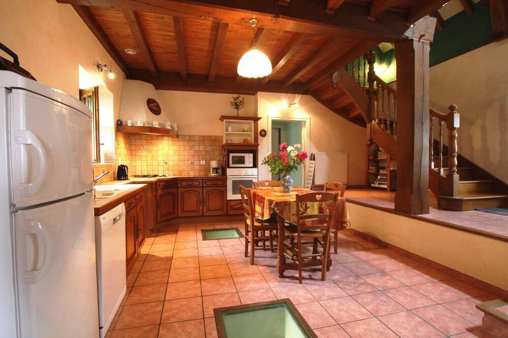 Photo of Kitchen in Lay-Lamidou