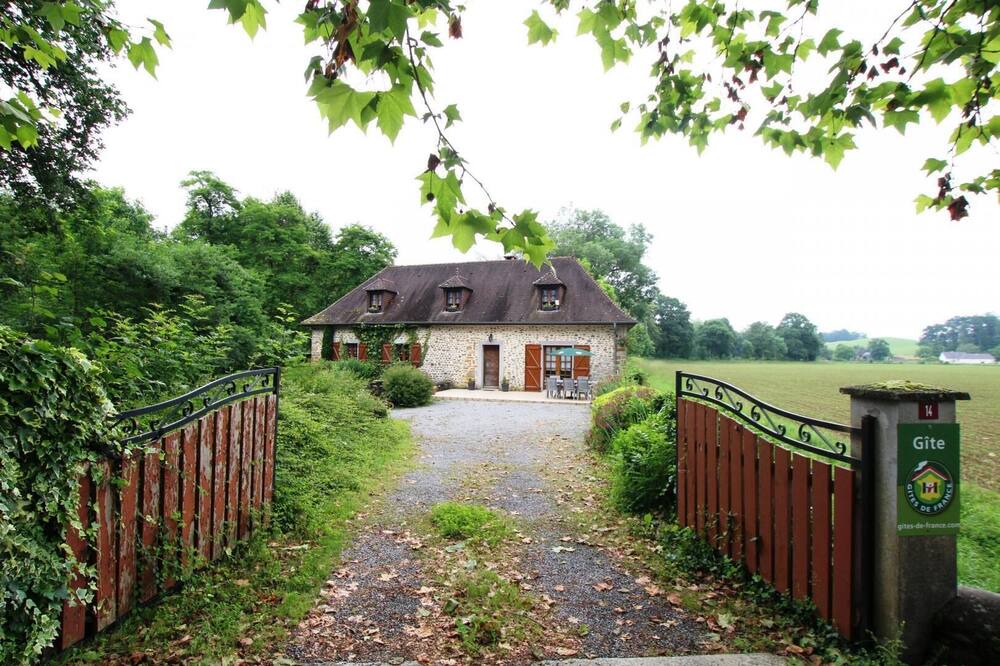 Photo of Outdoor in Lay-Lamidou