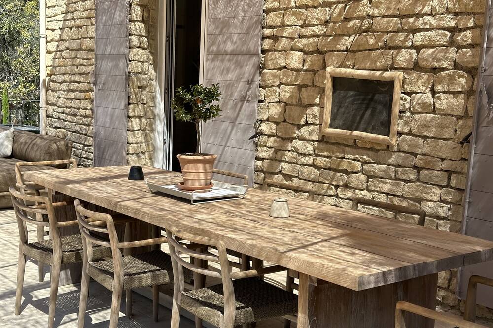 Photo of Outdoor in Murs