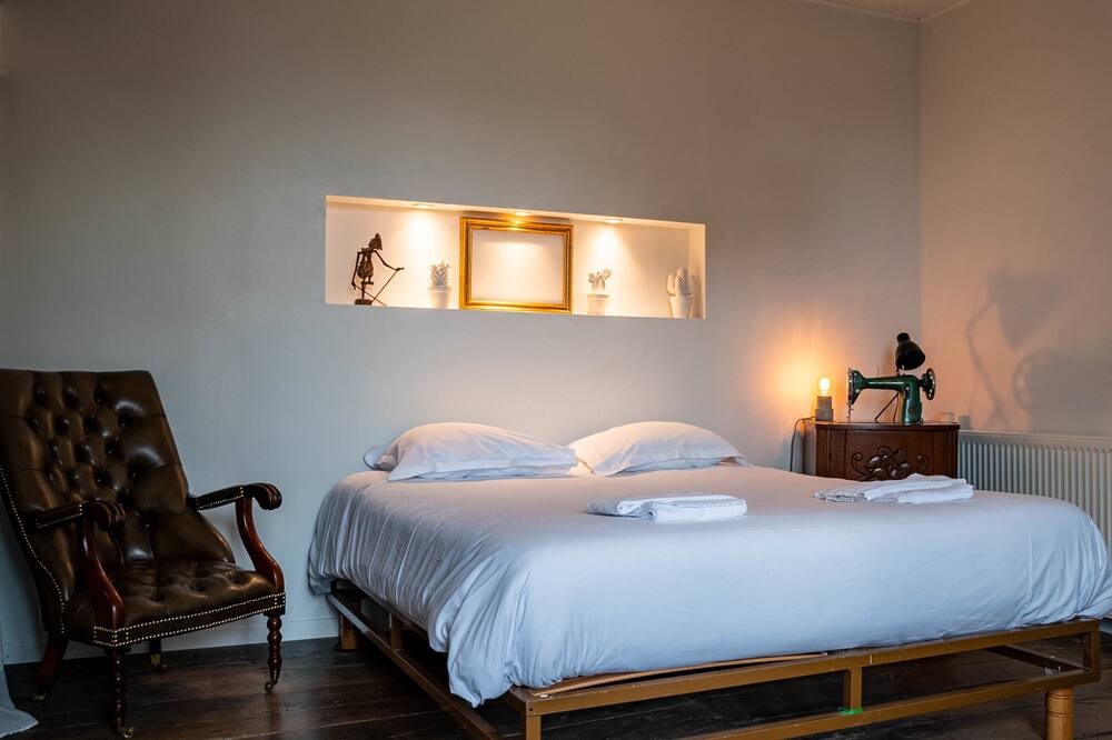 Photo of Bedroom in Moussac