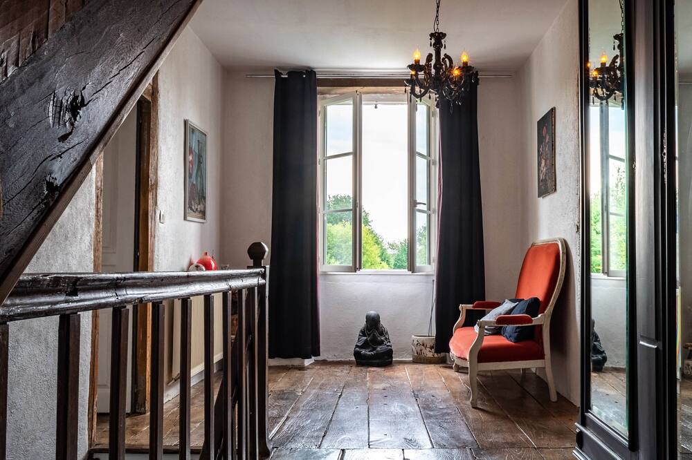 Photo of Bedroom in Moussac