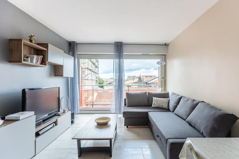 Photo of Livingroom in Nansouty-Saint-Genes
