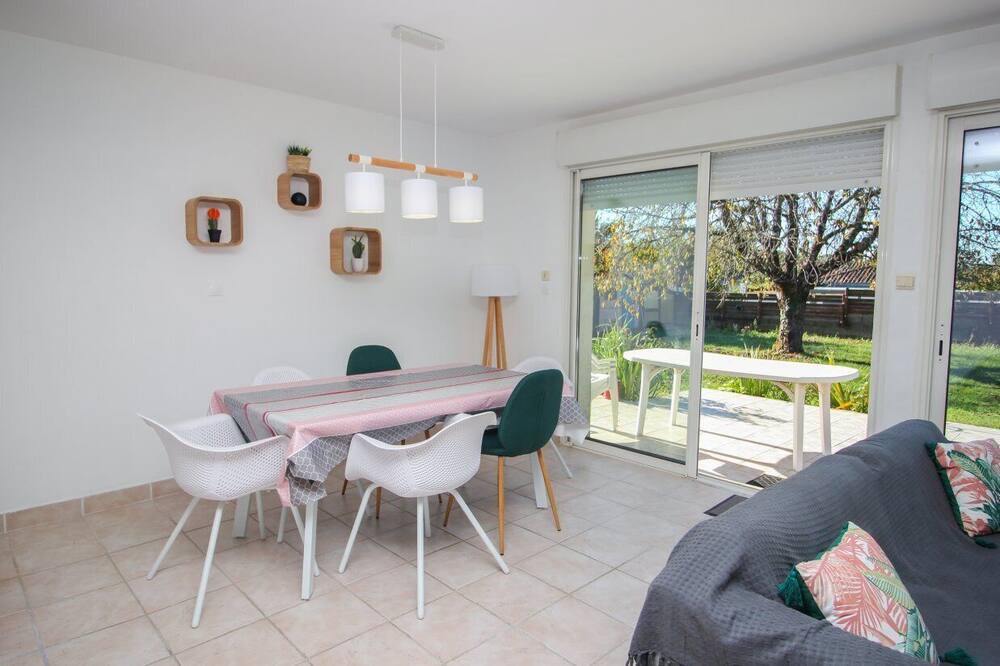 Photo of Livingroom in Sainte-Soulle