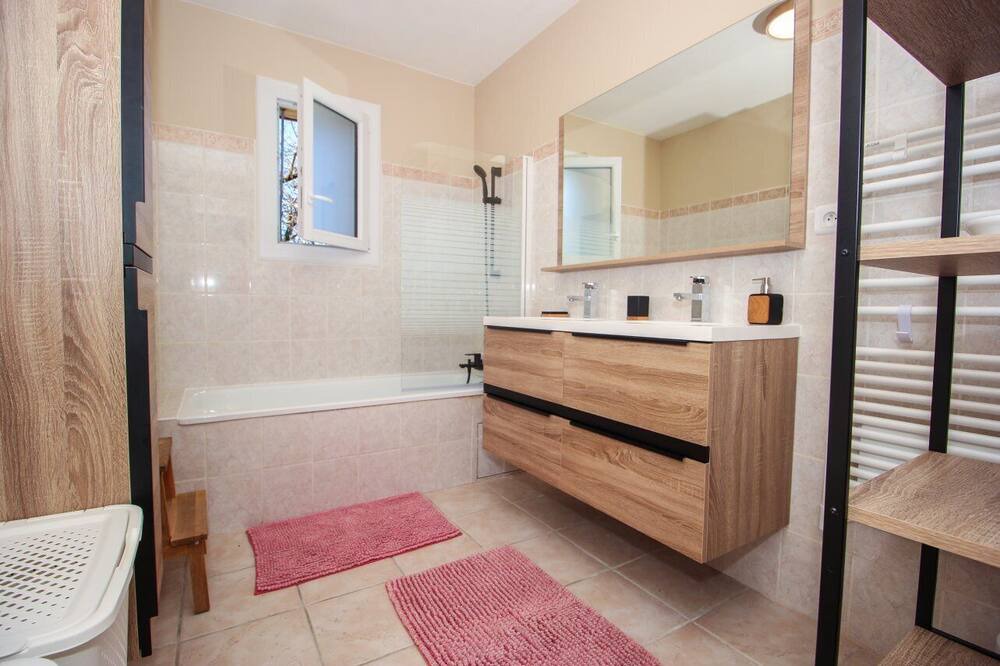 Photo of Bathroom in Sainte-Soulle
