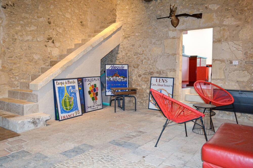 Photo of Bedroom in Eglise-Neuve-d'Issac