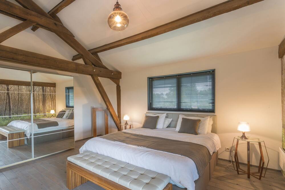 Photo of Bedroom in Capdrot